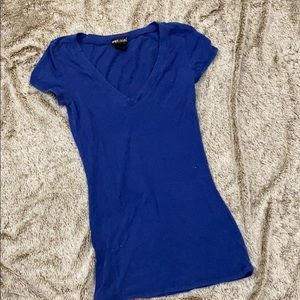 V cut Short sleeved T-shirt